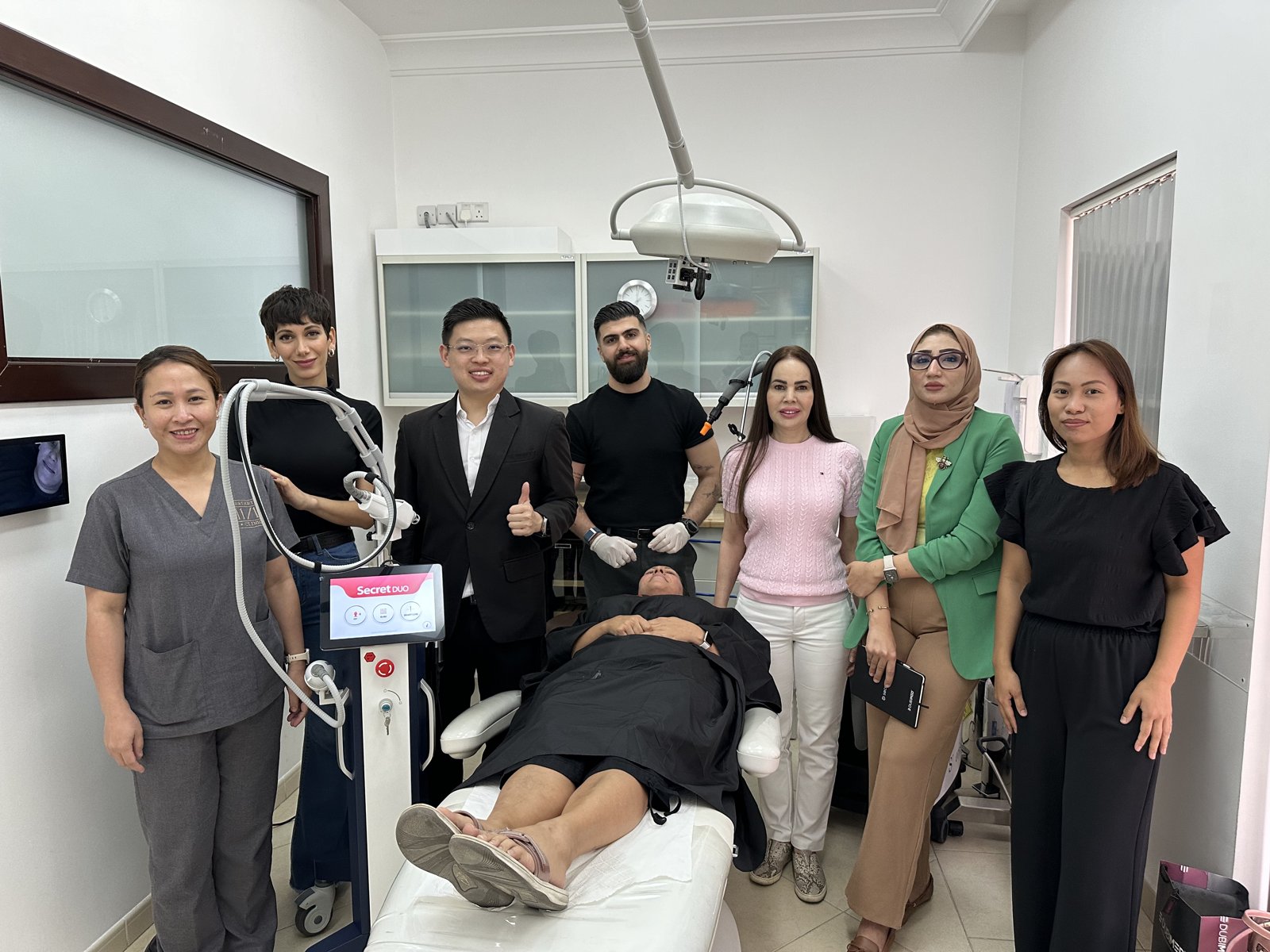 Dr Sin Yong training clinicians on Secret Duo